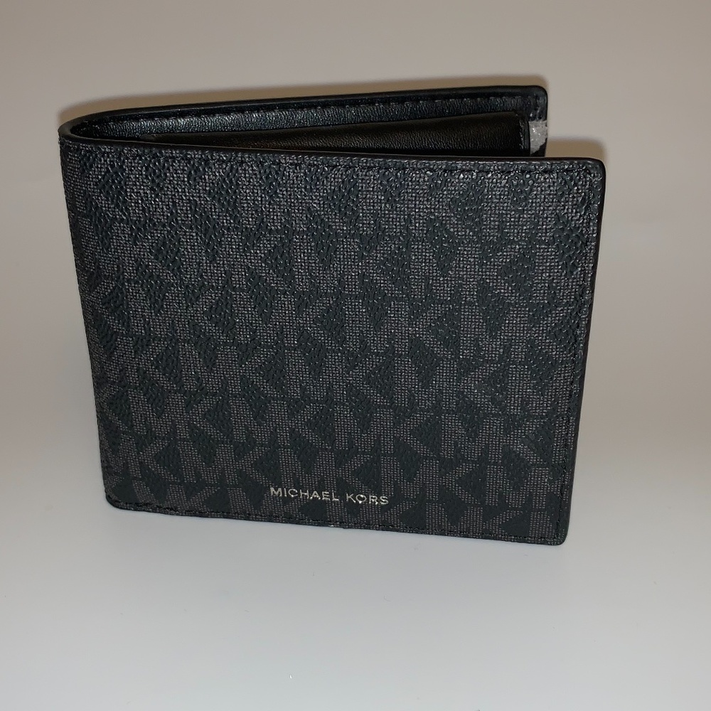 Michael Kors Cooper Billfold Wallet W/Coin Pocket - Picture 5 of 5